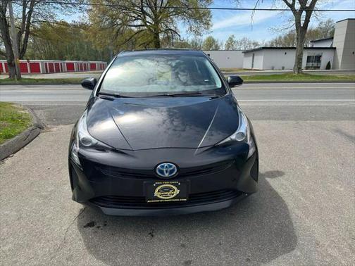 2016 Toyota Prius Three