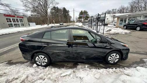2016 Toyota Prius Three