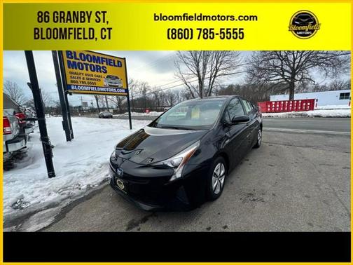 2016 Toyota Prius Three