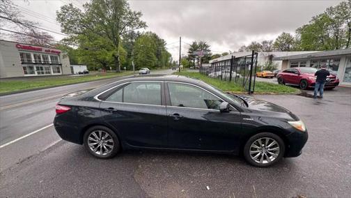 2015 Toyota Camry Hybrid XLE