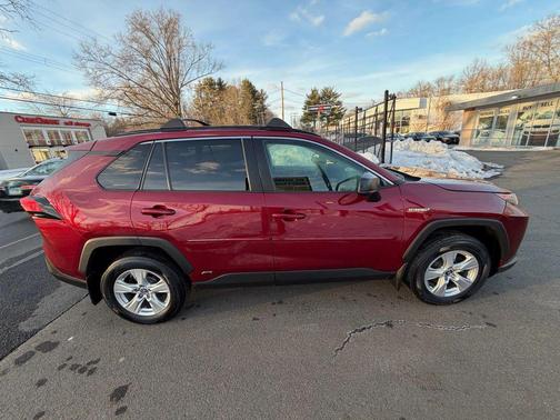 2019 Toyota RAV4 Hybrid LE