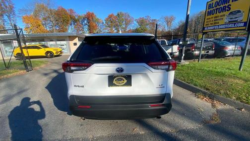 2021 Toyota RAV4 Hybrid LE