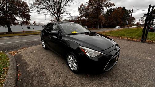 2017 Toyota Yaris iA Base