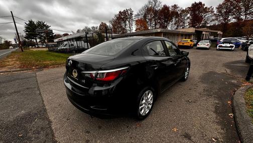 2017 Toyota Yaris iA Base