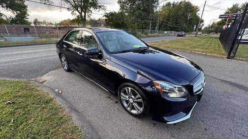 2016 Mercedes-Benz E-Class 4MATIC