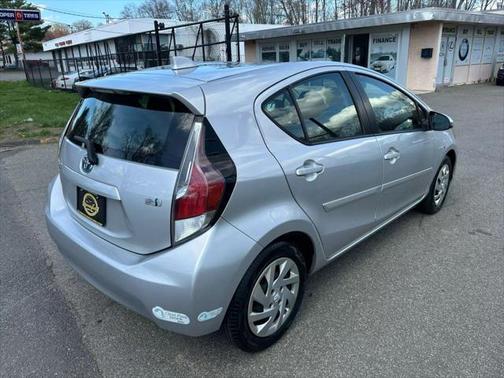 2015 Toyota Prius c Three
