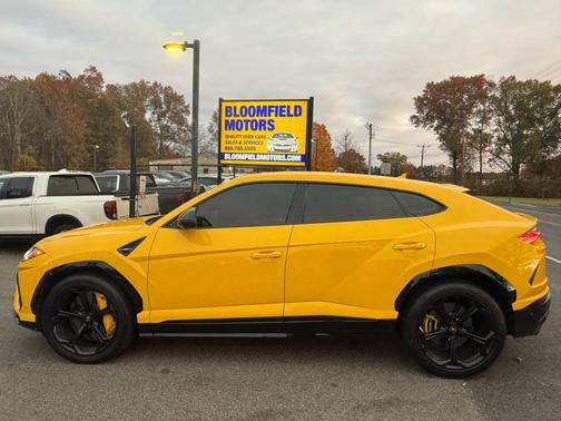 2019 Lamborghini Urus Sport Utility 4D