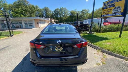 2022 Nissan Altima 2.5 SV