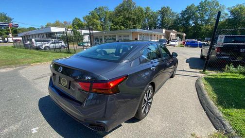2022 Nissan Altima 2.5 SV