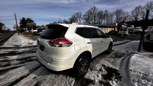 2016 Nissan Rogue SL
