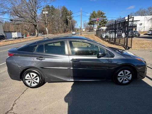 2018 Toyota Prius Three