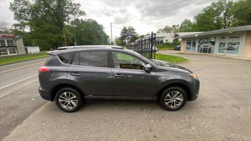2018 Toyota RAV4 Hybrid XLE