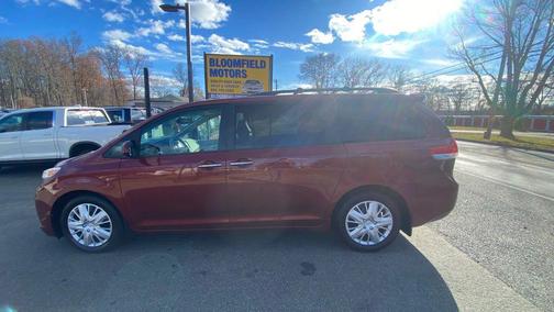 2012 Toyota Sienna XLE