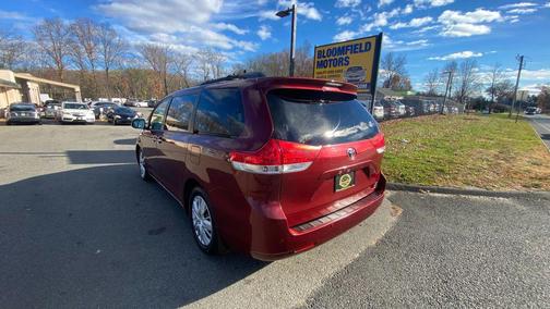 2012 Toyota Sienna XLE