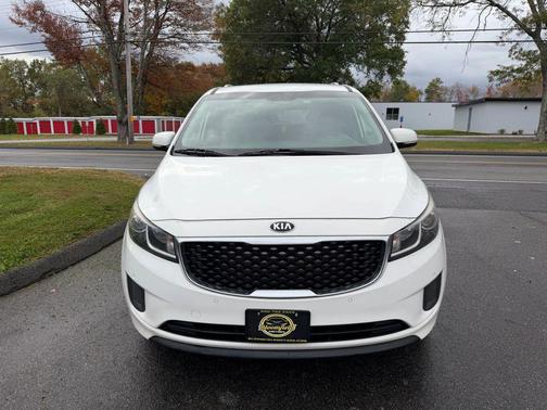 2016 Kia Sedona LX