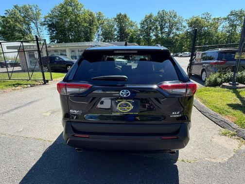 Midnight Black Metallic 2022 Toyota RAV4 Hybrid XLE
