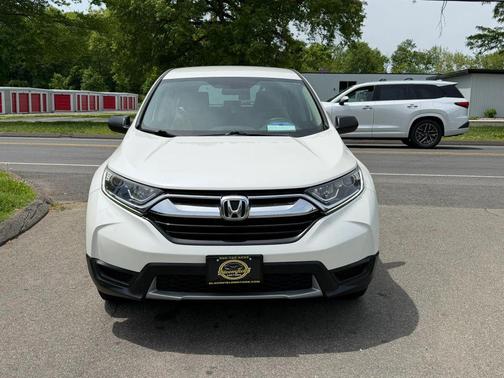White Diamond Pearl 2017 Honda CR-V LX