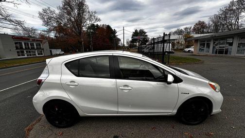 2013 Toyota Prius c Three
