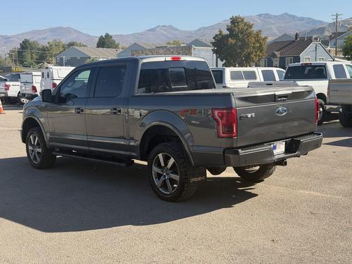 Ruby Red Metallic Tinted Clearcoat 2015 Ford F-150 Lariat