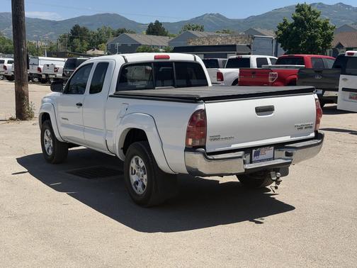 Super White 2008 Toyota Tacoma PreRunner Access Cab