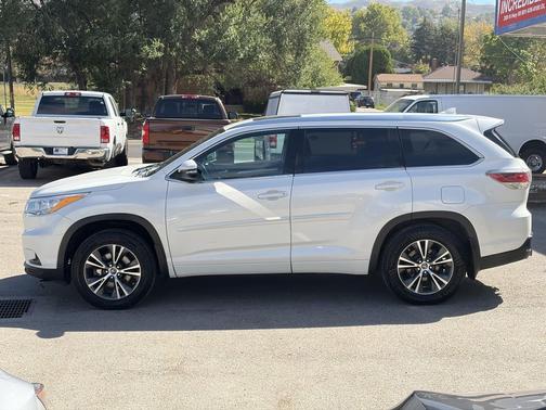 Blizzard Pearl 2016 Toyota Highlander XLE