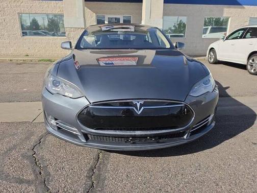 2014 Tesla Model S 85