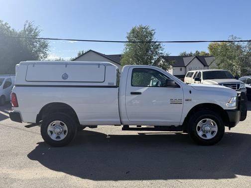Bright White Clearcoat 2016 RAM 2500 Tradesman