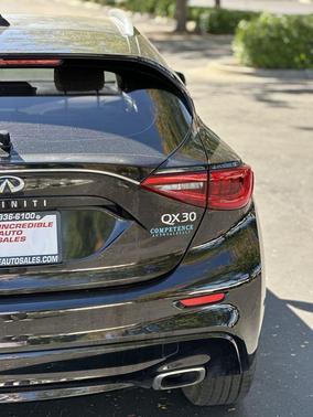 Black Obsidian 2017 INFINITI QX30 Premium