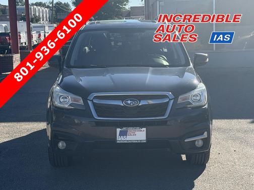 Dark Gray Metallic 2018 Subaru Forester 2.5i Touring