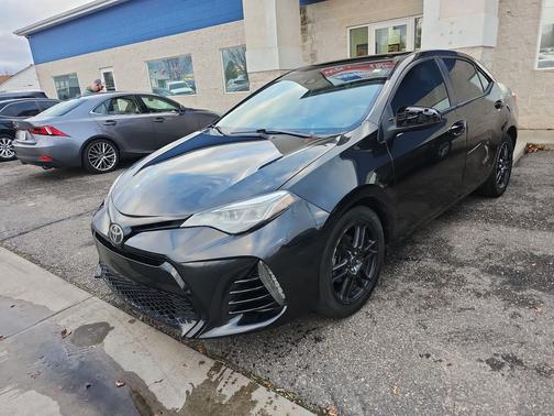 Black Sand Pearl 2019 Toyota Corolla LE