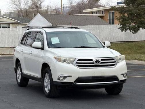 2012 Toyota Highlander SE