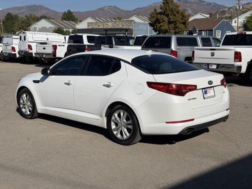 Snow White Pearl 2013 Kia Optima LX