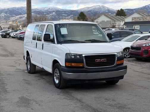 Summit White 2017 GMC Savana 2500 Work Van