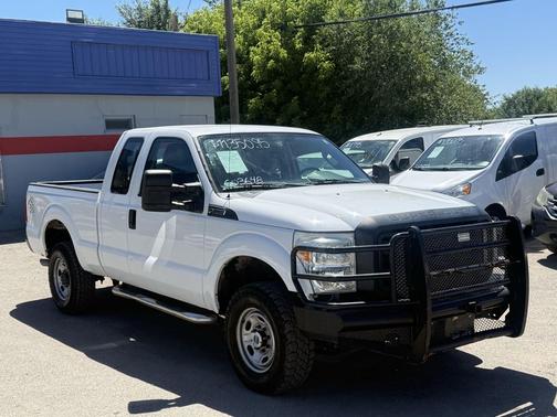Oxford White 2012 Ford F-250