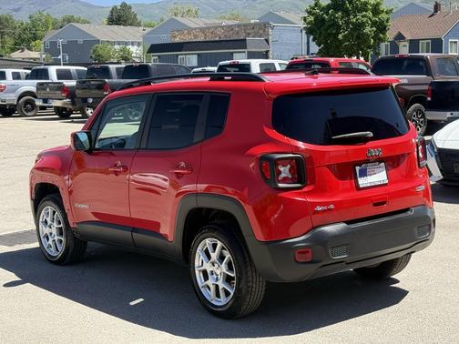 Colorado Red Clearcoat 2021 Jeep Renegade Latitude