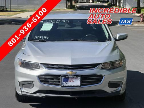 Silver Ice Metallic 2017 Chevrolet Malibu 1LT