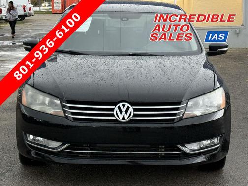Black Uni 2015 Volkswagen Passat 1.8T S