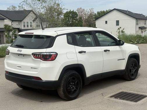 White Clearcoat 2017 Jeep Compass Sport
