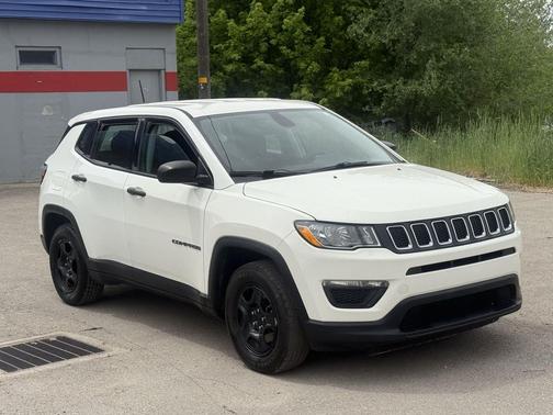 White Clearcoat 2017 Jeep Compass Sport