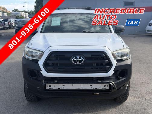 Super White 2017 Toyota Tacoma SR