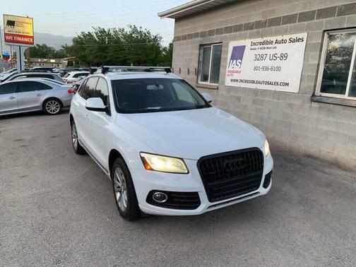 2015 Audi Q5 2.0T Premium Plus