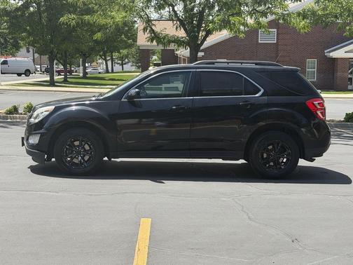 Mosaic Black Metallic 2017 Chevrolet Equinox 1LT