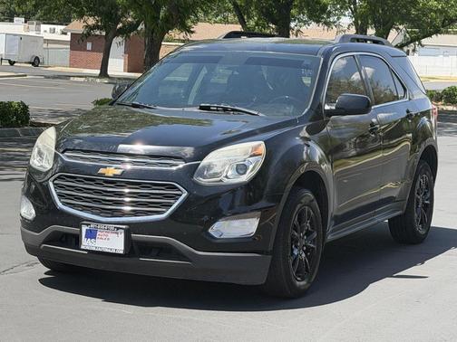 Mosaic Black Metallic 2017 Chevrolet Equinox 1LT