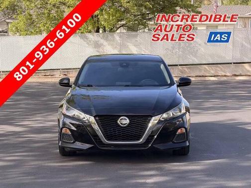 Super Black 2020 Nissan Altima S FWD