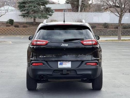 2018 Jeep Cherokee Latitude Plus