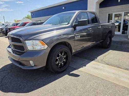 Granite Crystal Metallic Clearcoat 2016 RAM 1500 Tradesman/Express