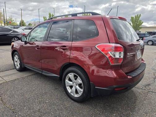 Venetian Red Pearl 2014 Subaru Forester 2.5i Premium