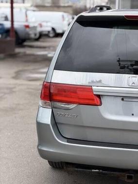 Alabaster Silver Metallic 2010 Honda Odyssey EX-L