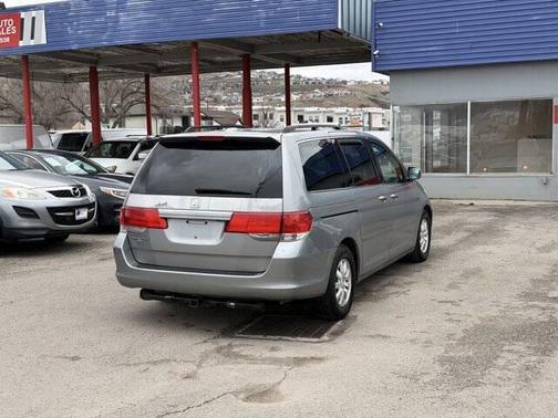 Alabaster Silver Metallic 2010 Honda Odyssey EX-L