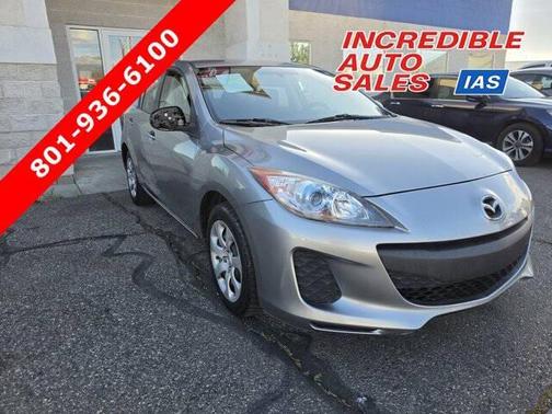 Liquid Silver Metallic 2013 Mazda Mazda3 i Sport